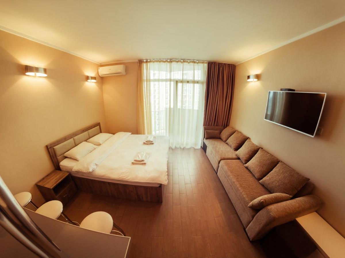 Apart Hotel Orbi Batumi Exteriör bild