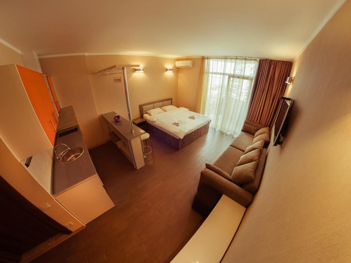Apart Hotel Orbi Batumi Exteriör bild